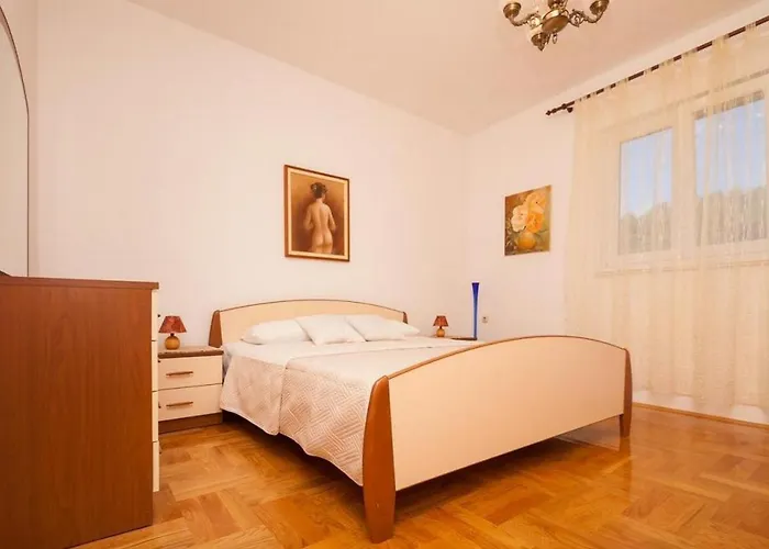 Milena * 노비그래드달마샤