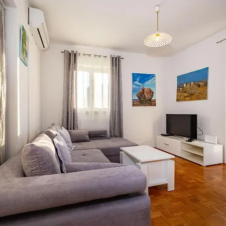 Milena Apartament Novigrad (Dalmatia)